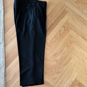 Giorgio Armani Elegant Black Dress Pants